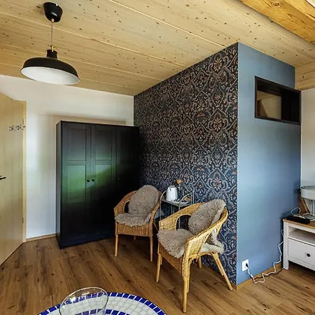 Uelis-stoeckli-gaestezimmer Auf Bauernhof Mit Billiard Und Alpakatrekking Farm stay