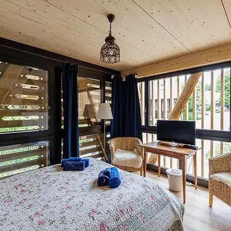 Farm stay Uelis-stoeckli-gaestezimmer Auf Bauernhof Mit Billiard Und Alpakatrekking *